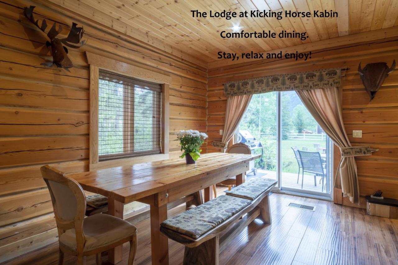 Kicking Horse Kabins Golden Extérieur photo